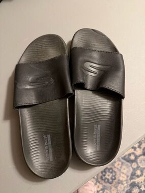 Skechers Black Women’s Slide Sandals